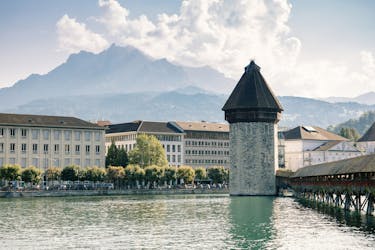 Art and culture walking tour of Lucerne with a local